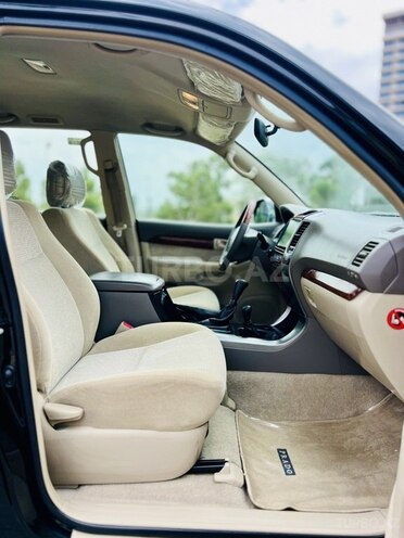 Toyota Land Cruiser Prado-15