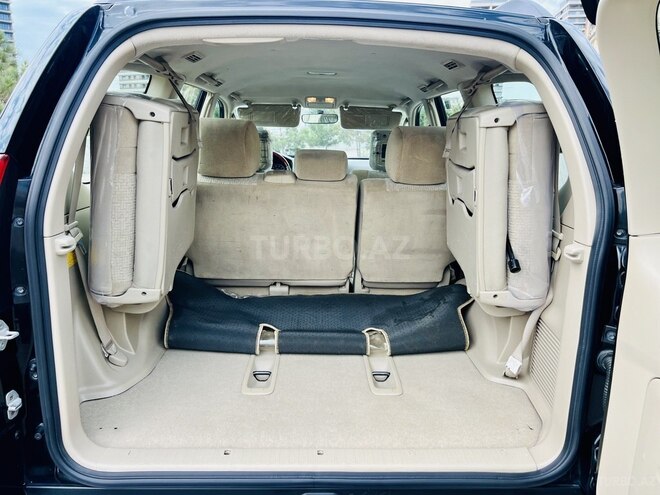 Toyota Land Cruiser Prado-12