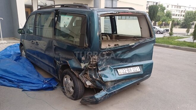 Mercedes V 230 2000, 250,000 km - 2.3 l - Gəncə