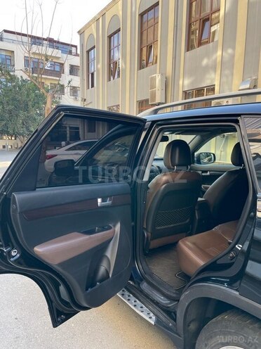 Kia Sorento-18