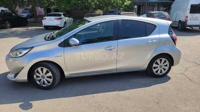 Toyota Aqua 2018, 94,500 km - 1.5 л - Sumqayıt