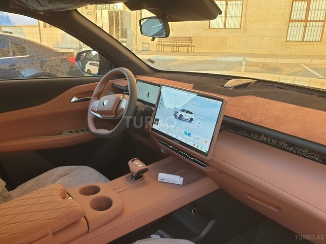 Changan  2025, 2,850 km - 1.5 л - Bakı