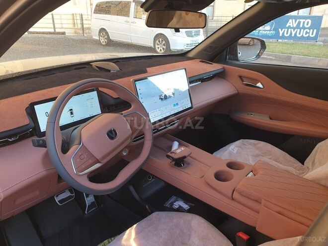 Changan  2025, 2,850 km - 1.5 л - Bakı