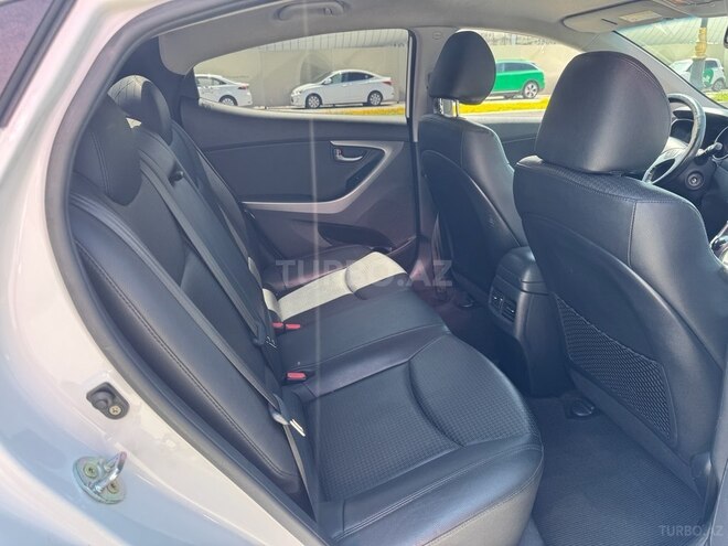 Hyundai Elantra 2014, 124,932 km - 1.6 l - Bakı