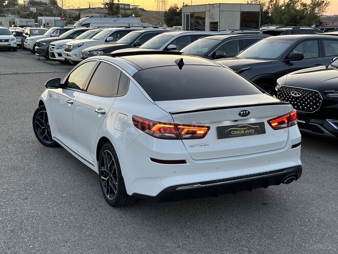 Kia Optima-11