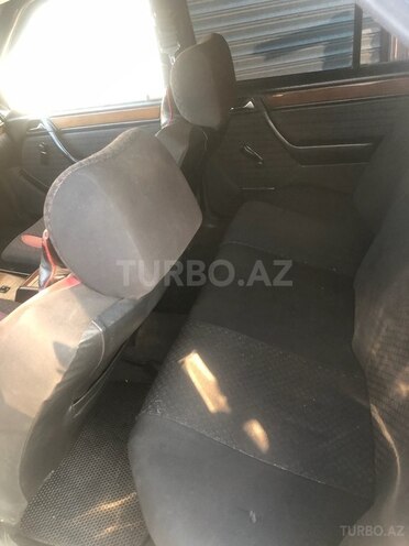 Mercedes E 200 1990, 505,000 km - 2.0 l - Tovuz