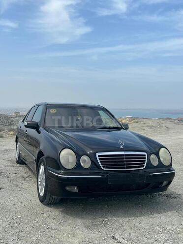 Mercedes E 270 2001, 440,000 km - 2.7 l - Bakı