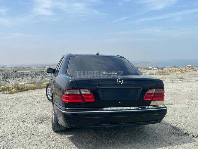 Mercedes E 270 2001, 440,000 km - 2.7 l - Bakı