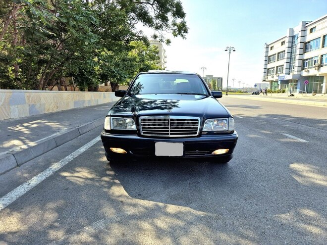 Mercedes C 200 1999, 312,000 km - 2.0 л - Bakı