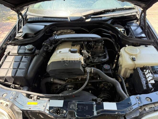 Mercedes C 200 1999, 312,000 km - 2.0 л - Bakı