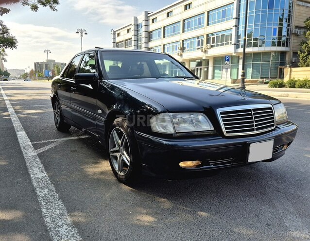 Mercedes C 200 1999, 312,000 km - 2.0 л - Bakı