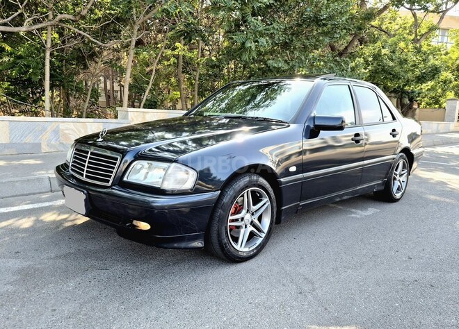 Mercedes C 200 1999, 312,000 km - 2.0 л - Bakı