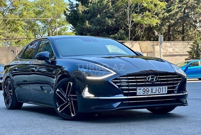 Hyundai Sonata-1