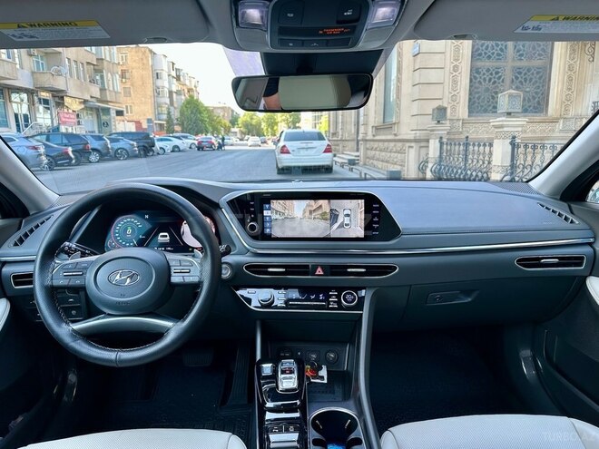 Hyundai Sonata-3