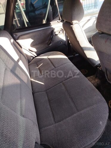 LADA (VAZ) 2115 2005, 380,000 km - 1.5 l - Quba
