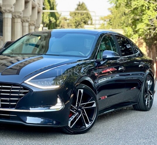 Hyundai Sonata-5