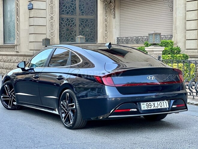 Hyundai Sonata-9