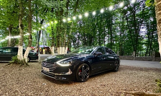 Hyundai Sonata-11
