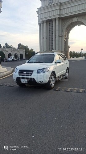 Hyundai Santa Fe-1