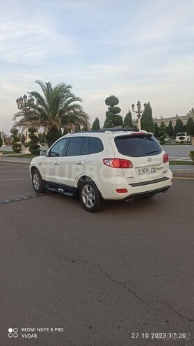 Hyundai Santa Fe-3