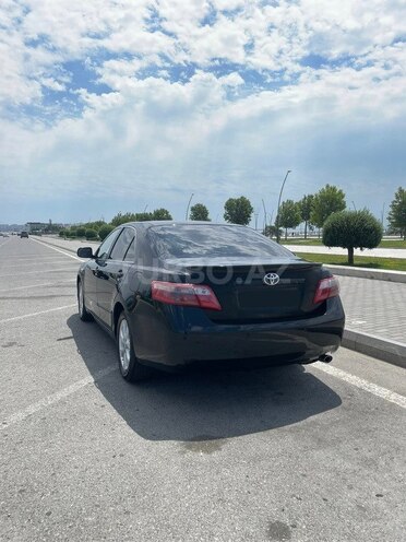 Toyota Camry-5
