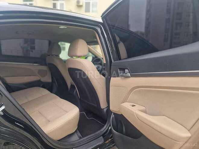 Hyundai Elantra 2016, 150,000 km - 2.0 l - Bakı