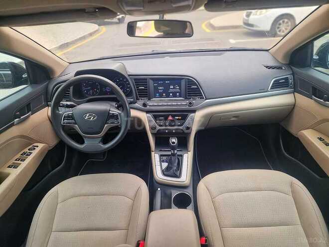 Hyundai Elantra 2016, 150,000 km - 2.0 l - Bakı