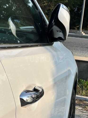 Hyundai Santa Fe-16