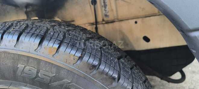 Ford Transit-11
