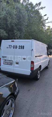 Ford Transit-5
