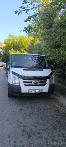 Ford Transit-1