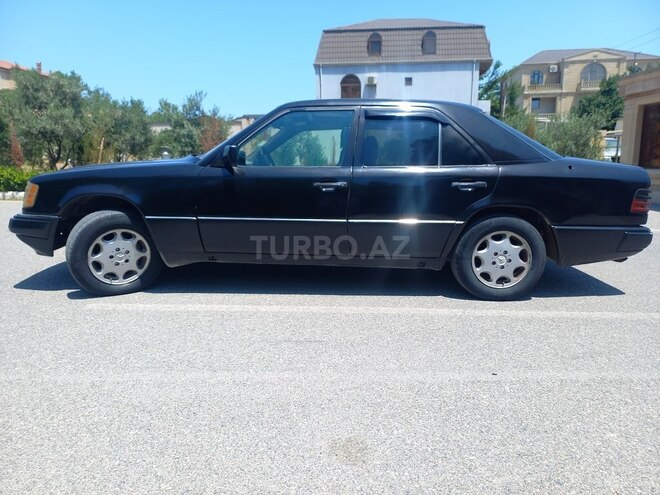 Mercedes E 250 1994, 394,626 km - 2.5 л - Bakı