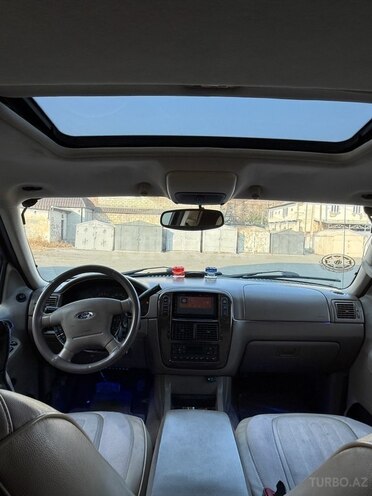 Ford Explorer 2005, 440,000 km - 4.0 л - Gəncə