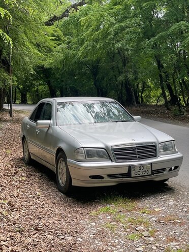 Mercedes E 220 d 1998, 555,555 km - 2.2 l - Ağcabədi