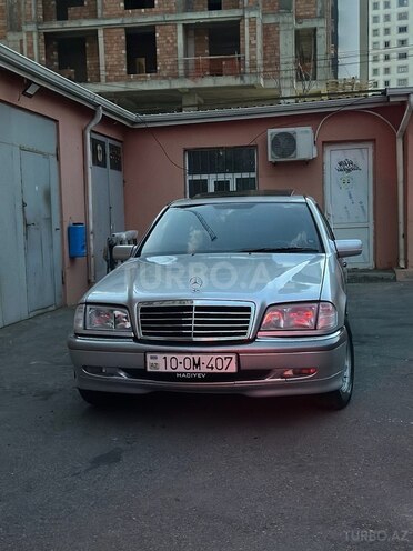 Mercedes C 180-13