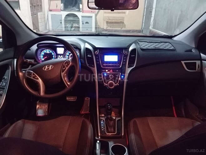 Hyundai Elantra 2017, 126,094 km - 2.0 l - Bakı