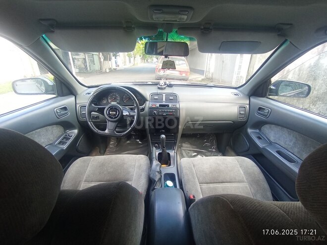 Nissan Maxima-10