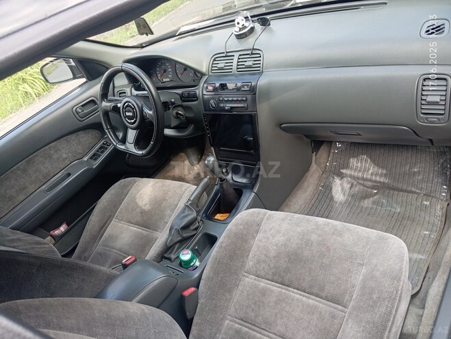 Nissan Maxima-7