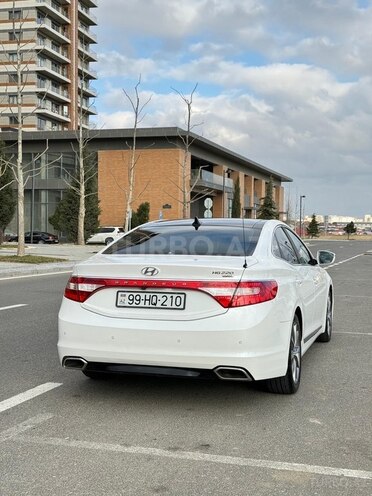 Hyundai Grandeur-7