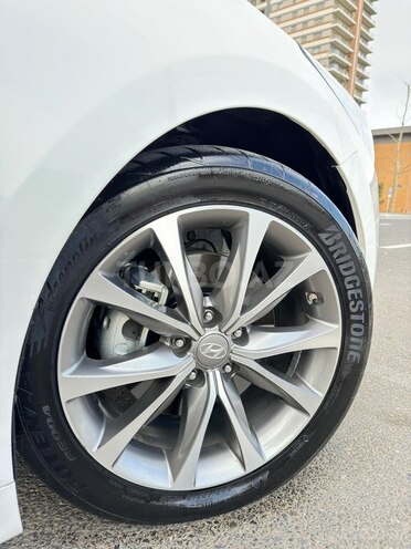 Hyundai Grandeur-11