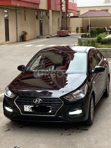 Hyundai Accent 2019, 118,000 km - 1.6 л - Siyəzən