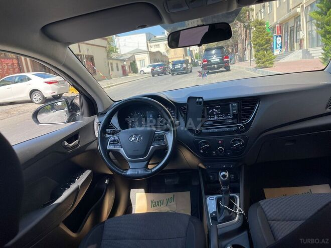 Hyundai Accent 2019, 118,000 km - 1.6 л - Siyəzən