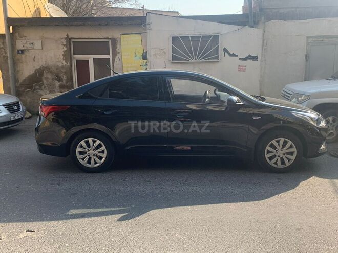 Hyundai Accent 2019, 118,000 km - 1.6 л - Siyəzən