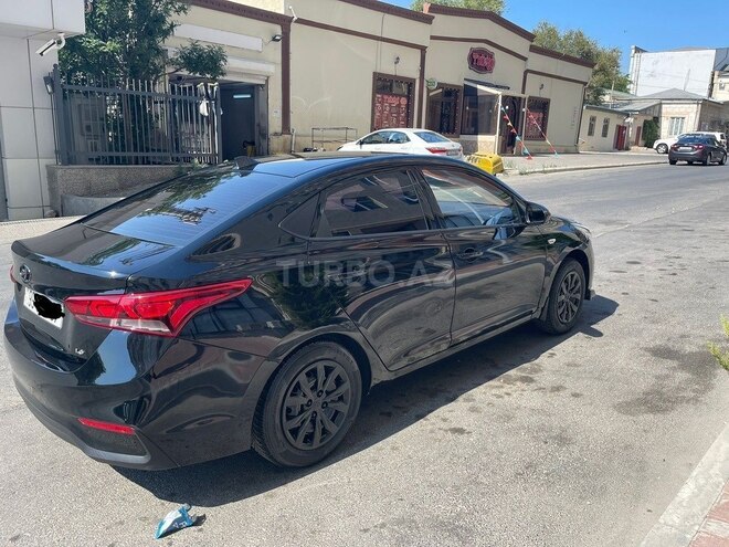 Hyundai Accent 2019, 118,000 km - 1.6 л - Siyəzən