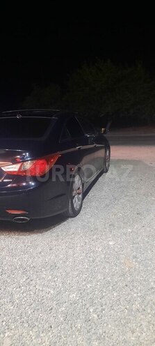 Hyundai Sonata-6