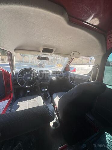 Skoda Praktik 2011, 300,000 km - 1.4 l - Bakı