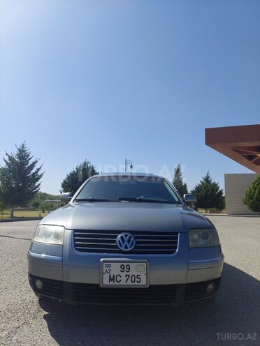 Volkswagen Passat 2003, 295,000 km - 1.8 l - Xaçmaz