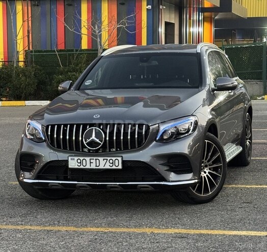 Mercedes GLC 250 4MATIC 2017, 70,000 km - 2.0 l - Gəncə