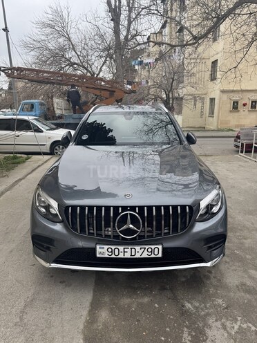 Mercedes GLC 250 4MATIC 2017, 70,000 km - 2.0 l - Gəncə