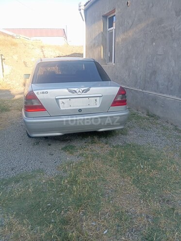 Mercedes C 180-2